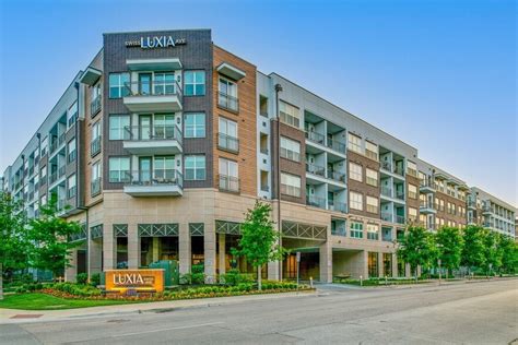 Luxia Swiss Ave sets a new standard of apartment living, seamlessly combining the luxuries of a modern lifestyle with the historic surroundings of Old East Dallas. . Luxia swiss ave